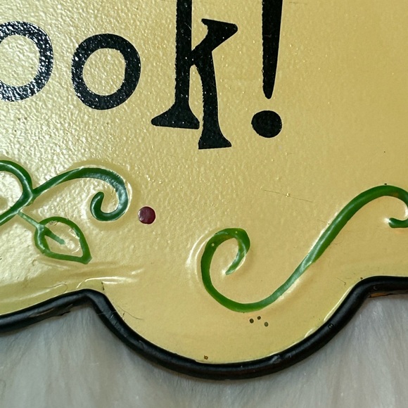 I Kiss Better Than I Cook Metal Sign - Picture 8 of 8